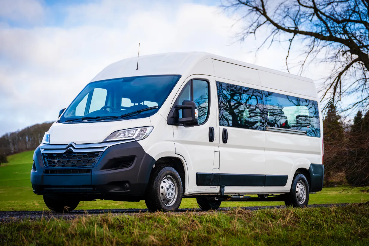 Mini Bus